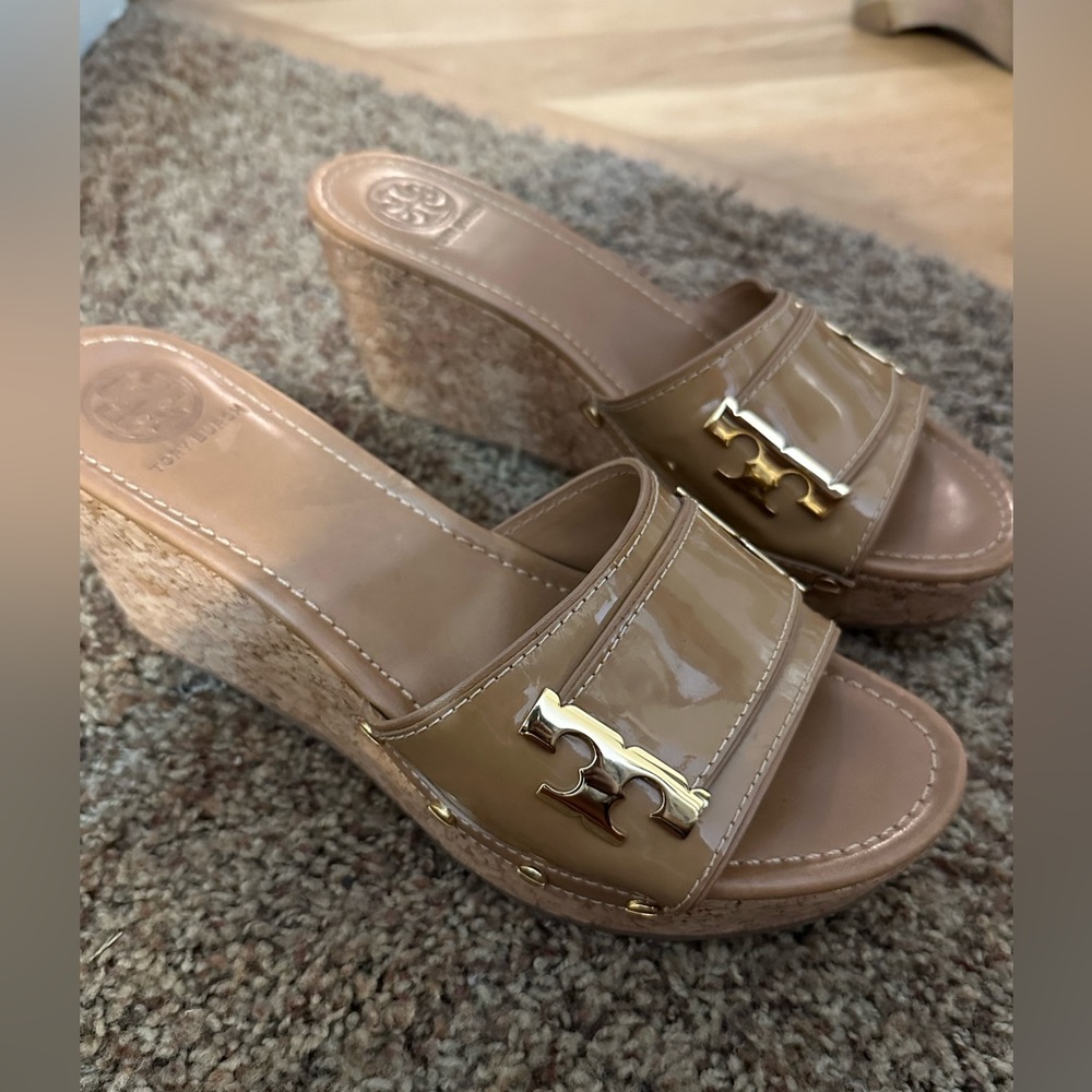 size 11 tory burch wedge sandals